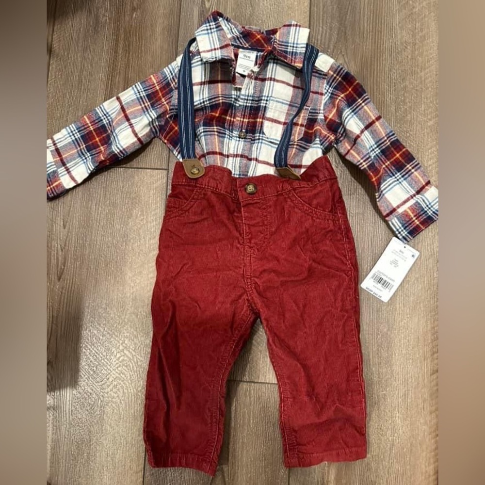 Cute 9 month outfit for fall. Never worn, NWT